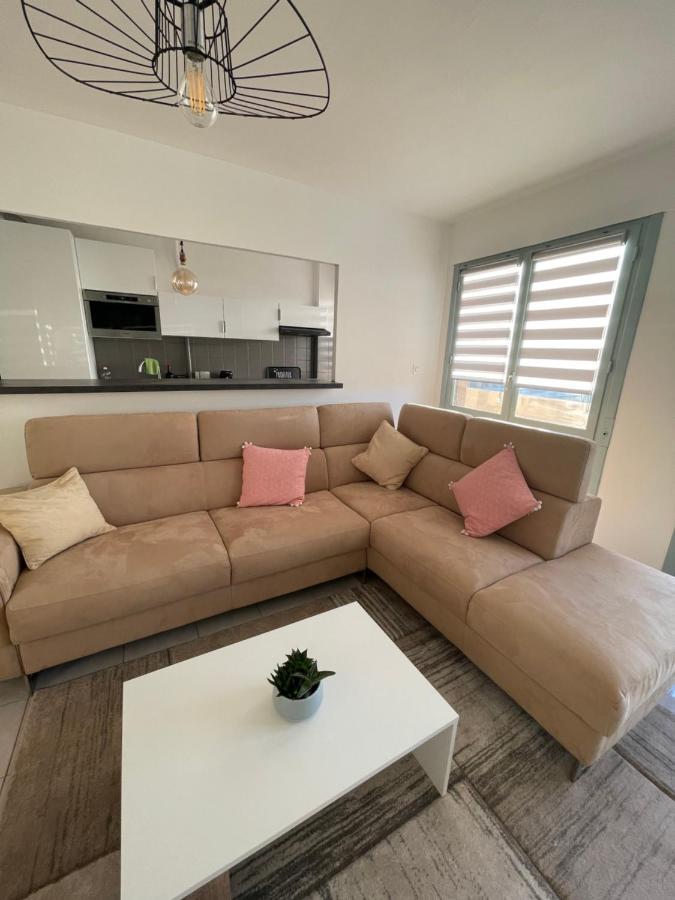 Apartment - 50m2 Au Calme, A Pieds Frejus