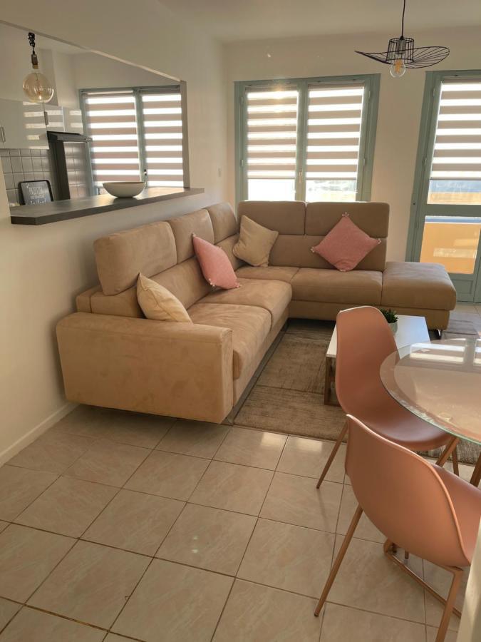 Apartment - 50m2 Au Calme, A Pieds *